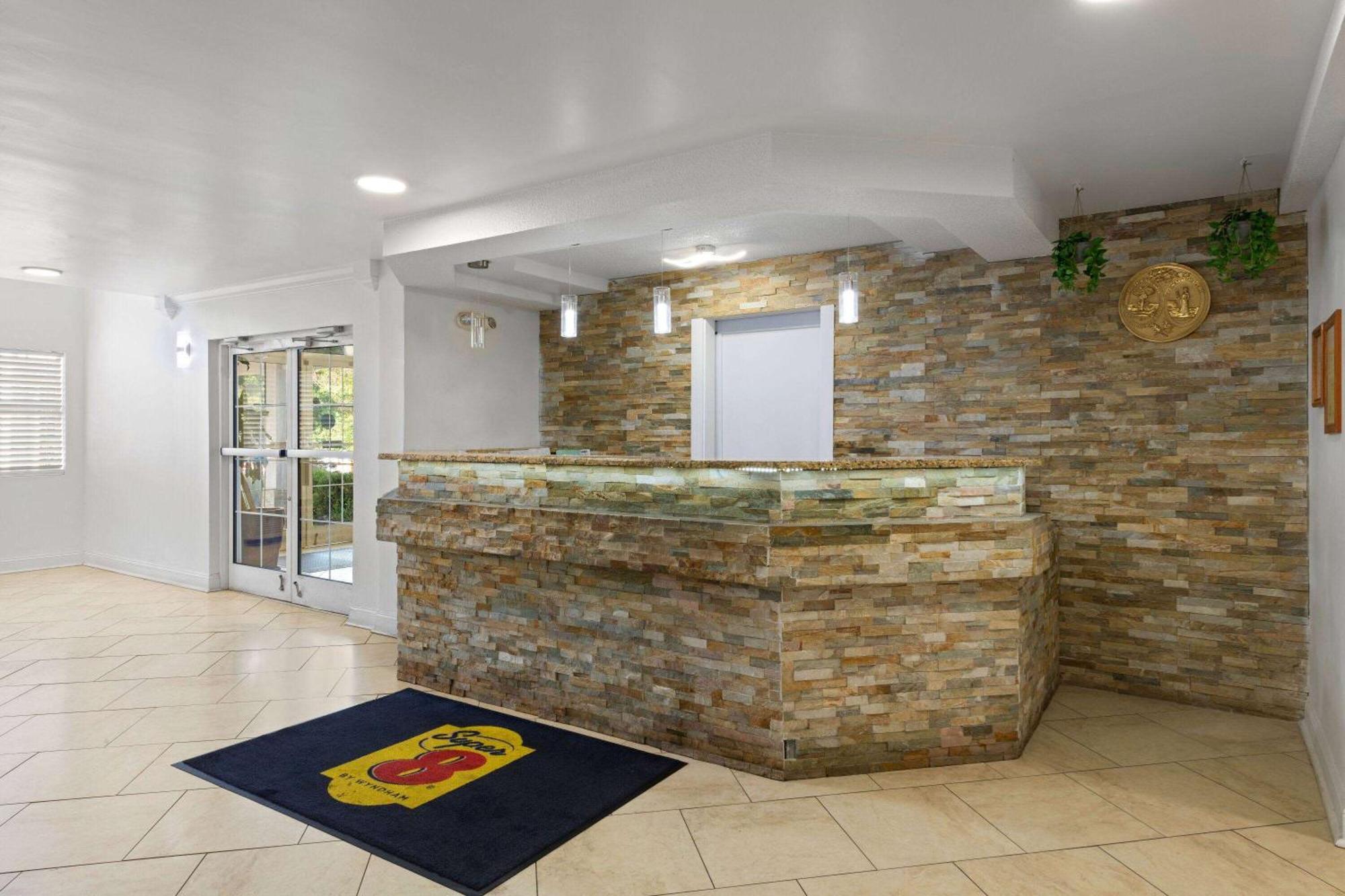 Hotel Super 8 By Wyndham Harbison/Parkridge Hospital Kolumbie Exteriér fotografie
